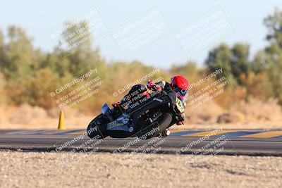 media/Dec-07-2024-CVMA (Sat) [[21c5f1ef85]]/Race 11-Amateur Supersport Open/